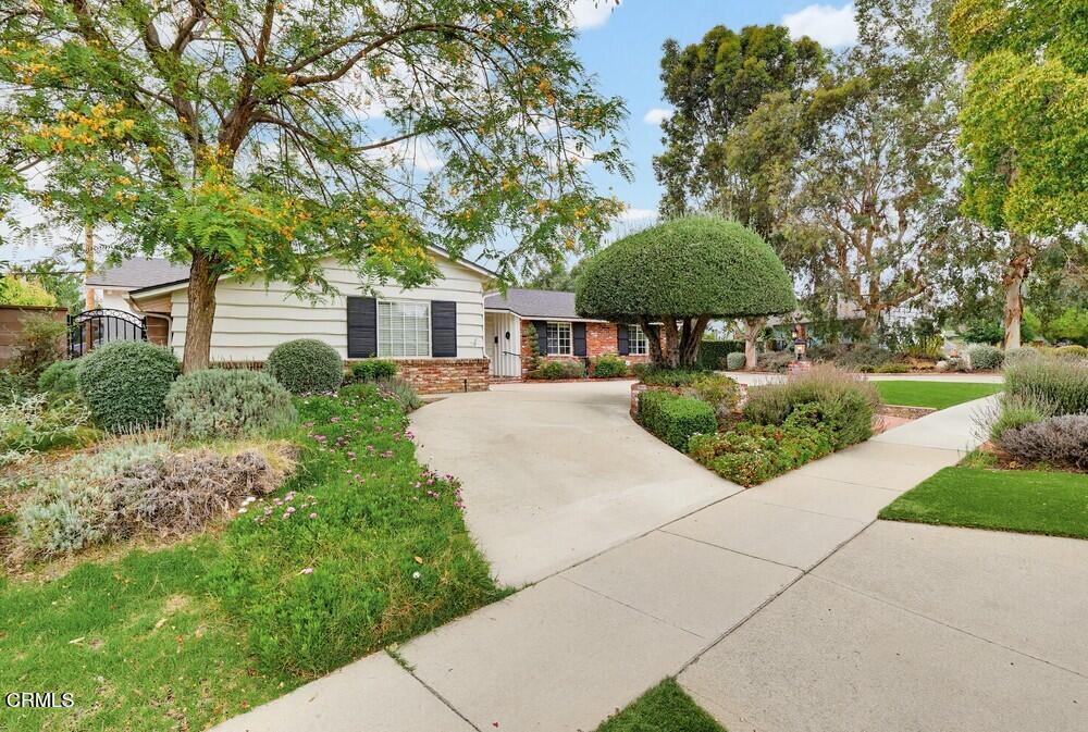 1115 W Briarcroft Road