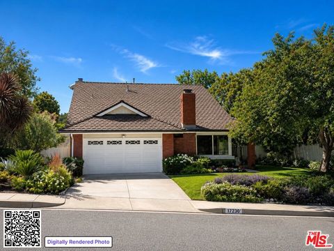 Photo of 17230 AVENIDA DE LA HERRADURA, Pacific Palisades, CA 90272 (MLS # 26669697)