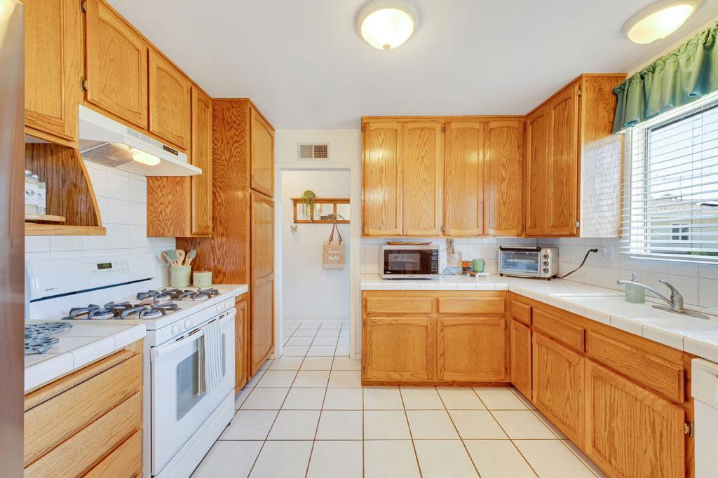 7250 Harding Circle