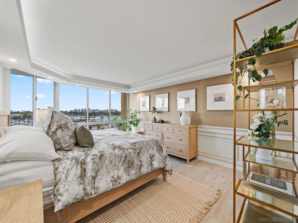 Coronado Shores - Residential