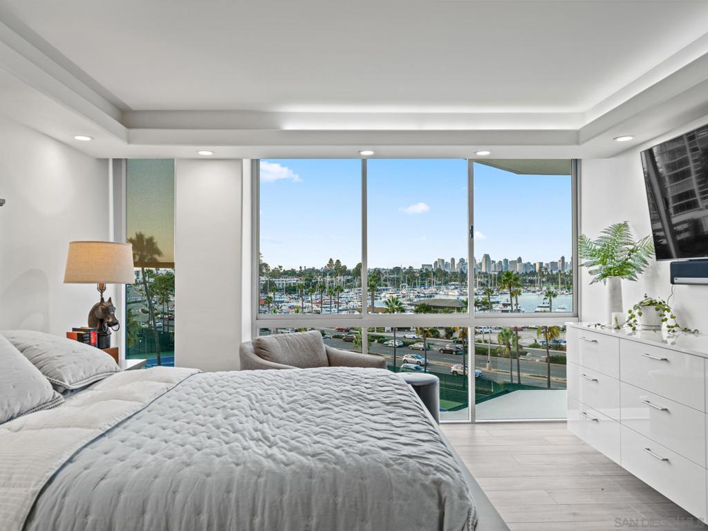 Coronado Shores - Residential