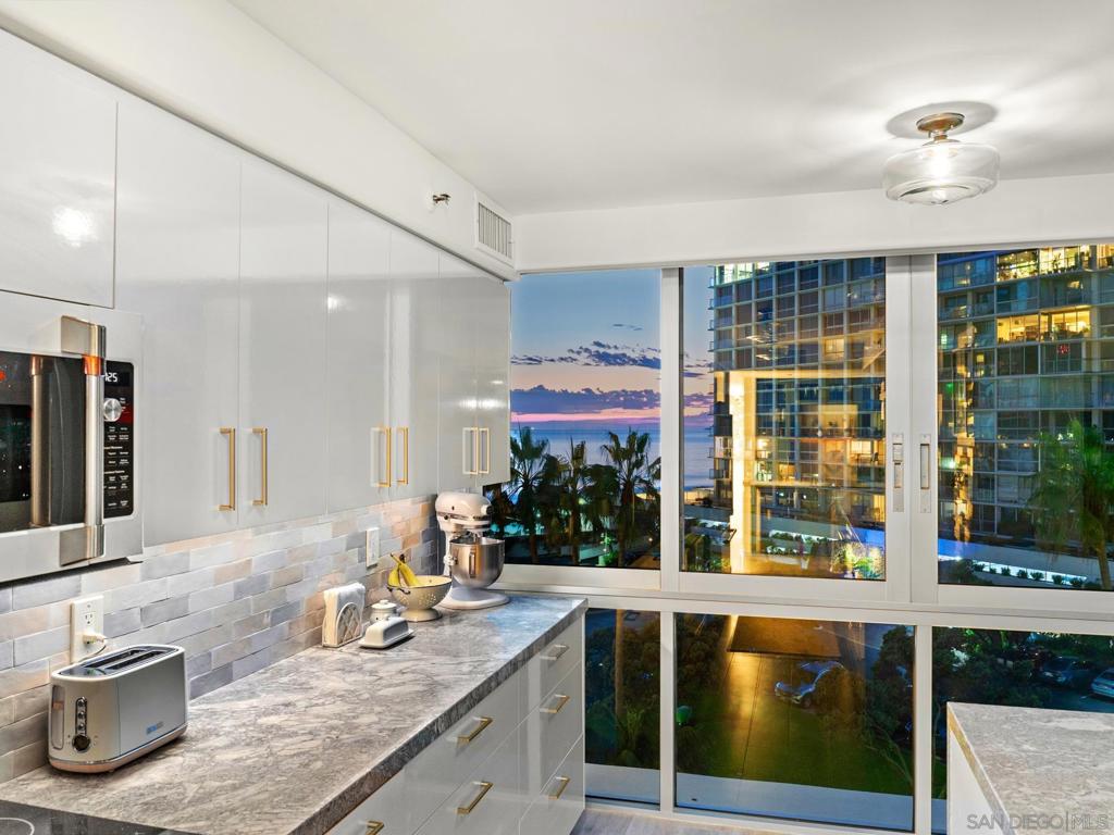 Coronado Shores - Residential