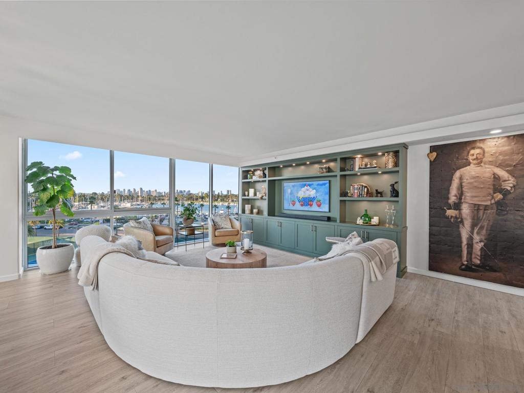 Coronado Shores - Residential