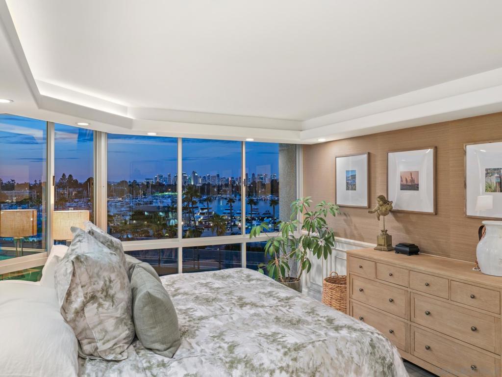 Coronado Shores - Residential