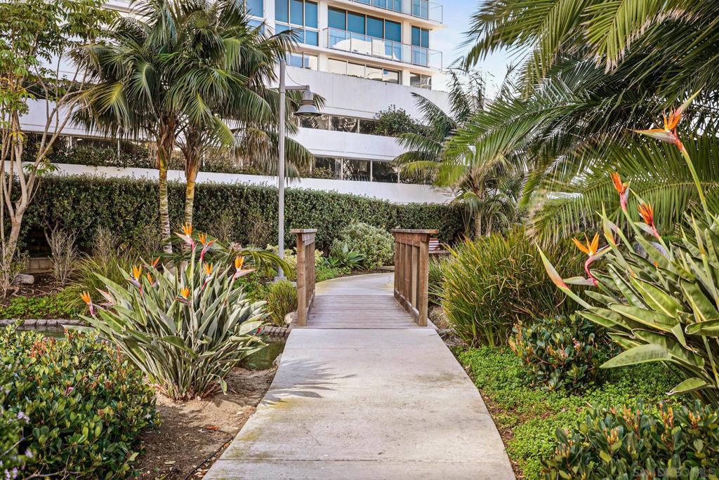 Coronado Shores - Residential