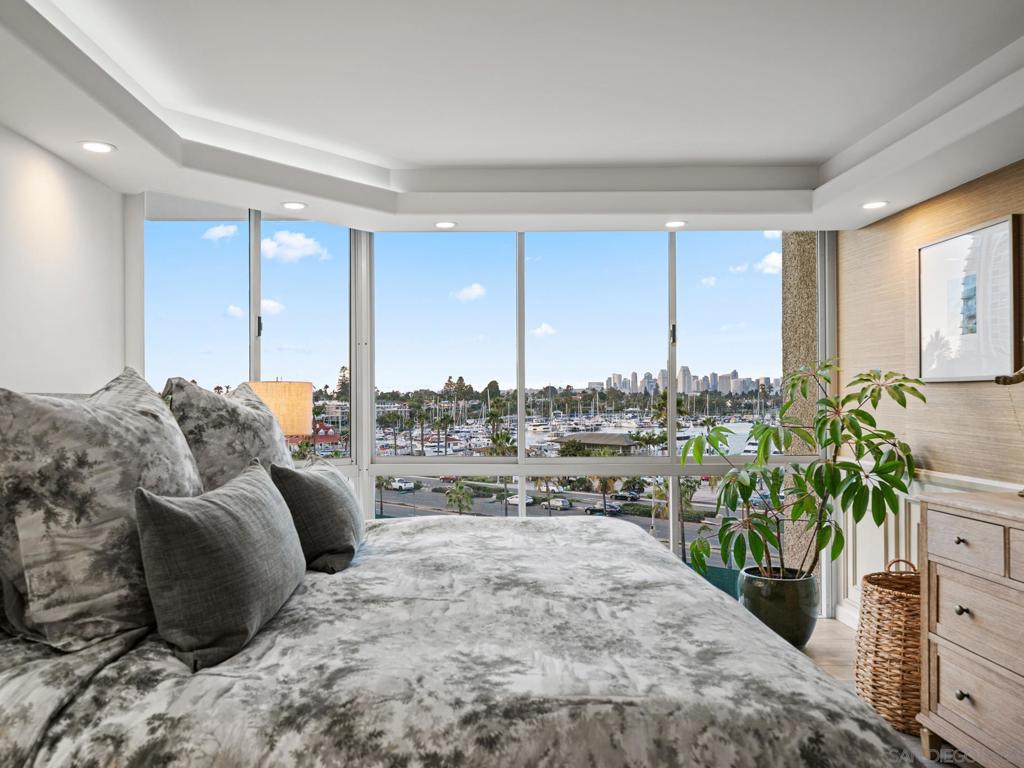 Coronado Shores - Residential