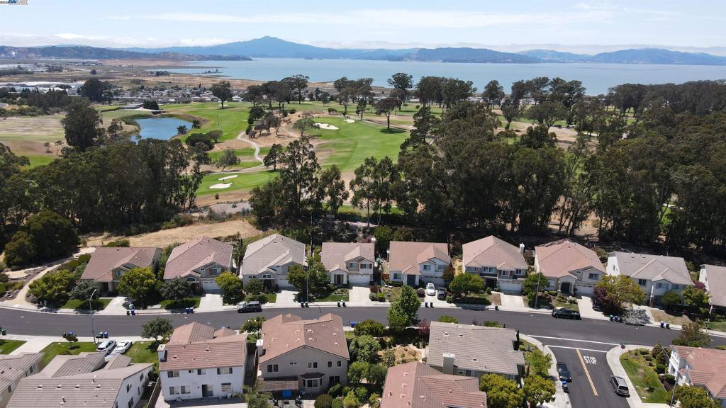 HILLTOP - Residential