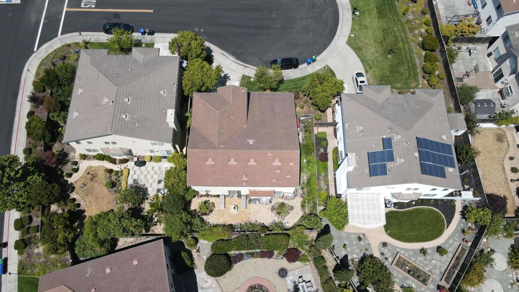 HILLTOP - Residential