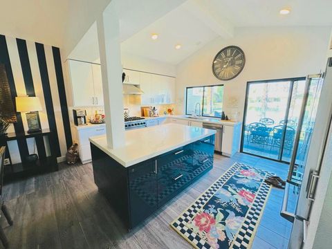 Photo of 107 Tanglewood Trail, Palm Desert, CA 92211 (MLS # 219132145PS)