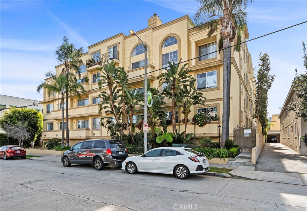 10824 Bloomfield 108