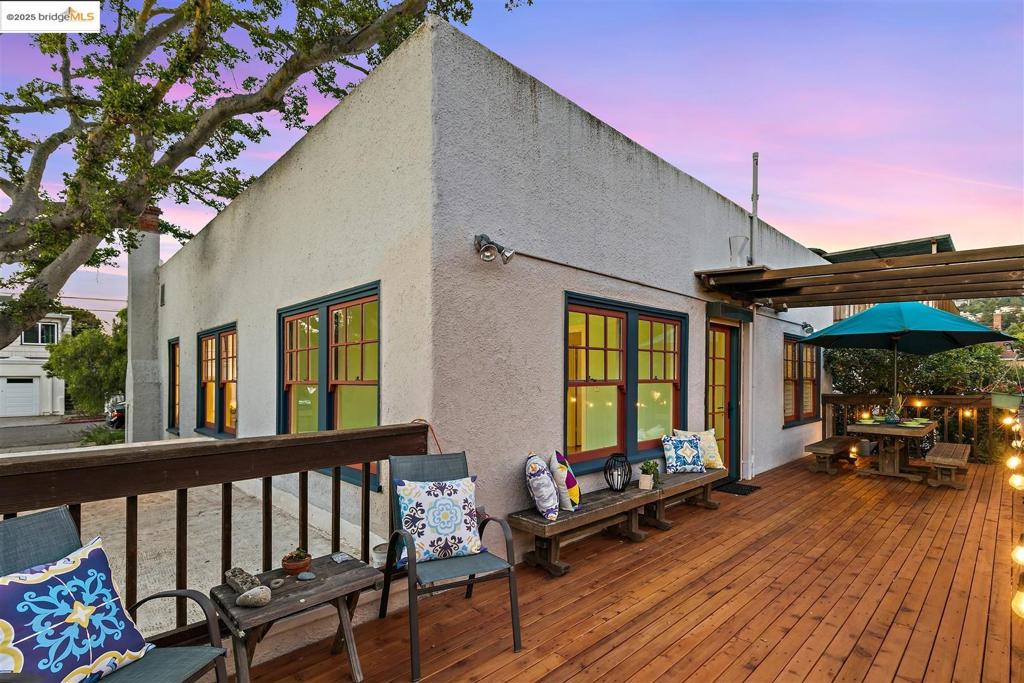 THOUSAND OAKS - Residential