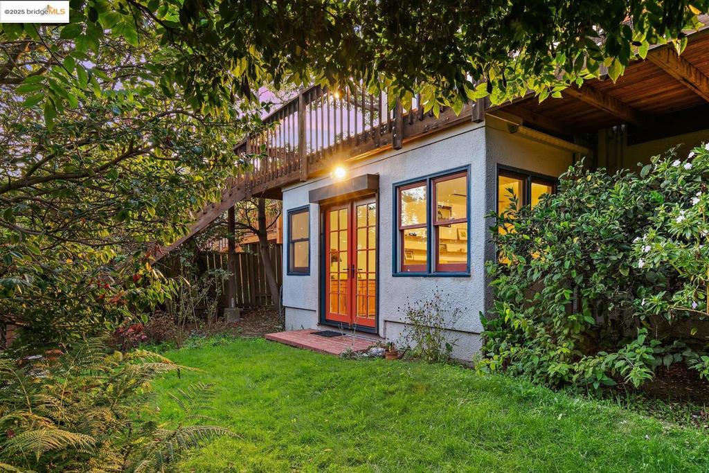 THOUSAND OAKS - Residential