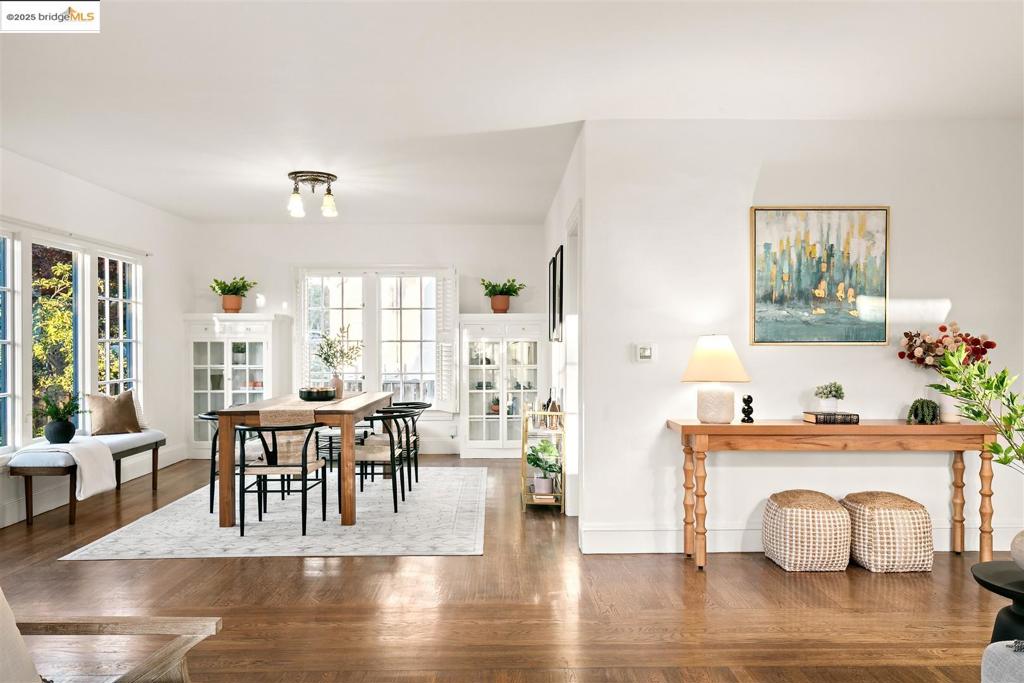 THOUSAND OAKS - Residential