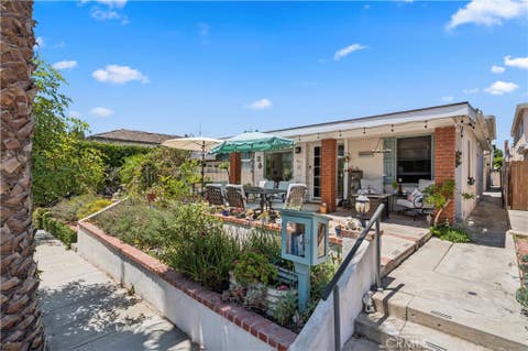 Photo of 427 Carnation AVE, Corona Del Mar, CA 92625 (MLS # NP26167633)