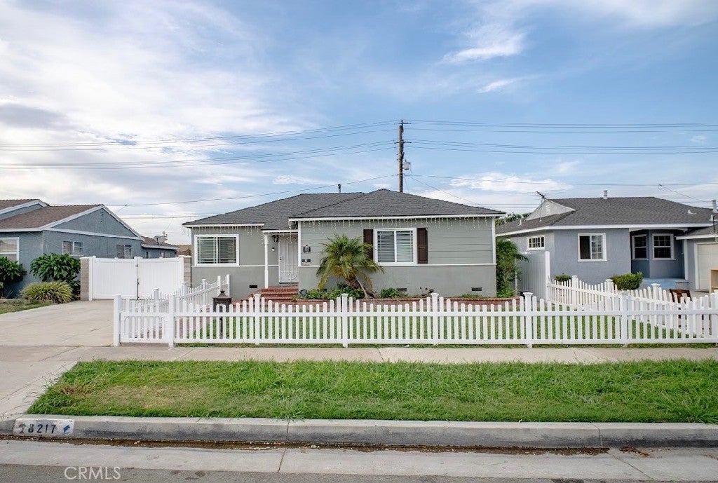 8217 POINSETTIA DRIVE