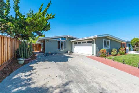 Photo of 785 Lakechime Drive, Sunnyvale, CA 94089 (MLS # ML82053286)