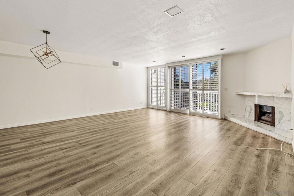 2419 La Costa Ave Unit A