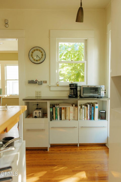 Tiny photo for 79 N Laurel Street, Ventura, CA 93001 (MLS # V1-39378)