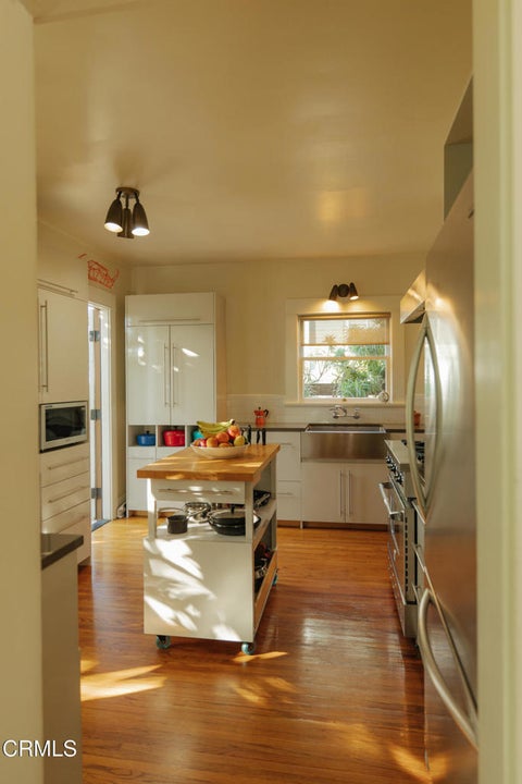 Tiny photo for 79 N Laurel Street, Ventura, CA 93001 (MLS # V1-39378)