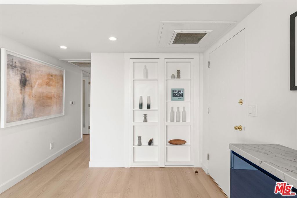 Photo of 10501 Wilshire Boulevard #1710, Los Angeles, CA 90024 (MLS # 26642445)