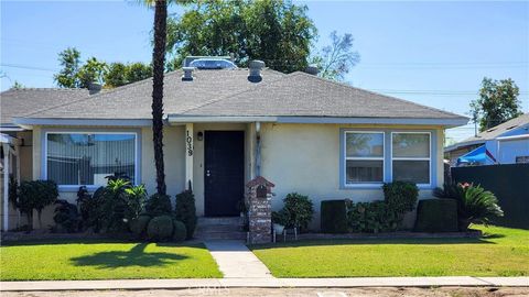 1039 W Saginaw Fresno CA 93705