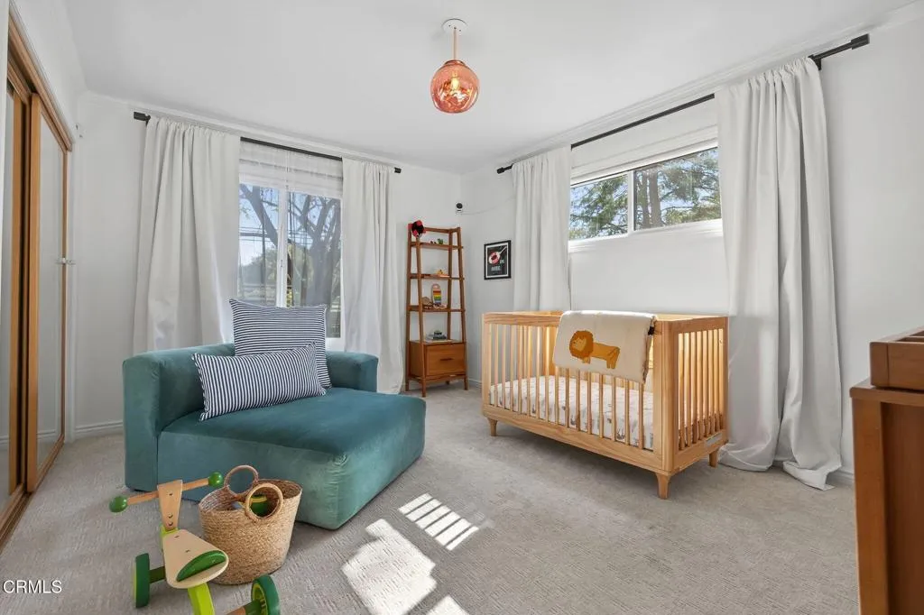 Oak View, California 93022, United States, 3 Bedrooms Bedrooms, ,2 BathroomsBathrooms,Residential,Active,235220