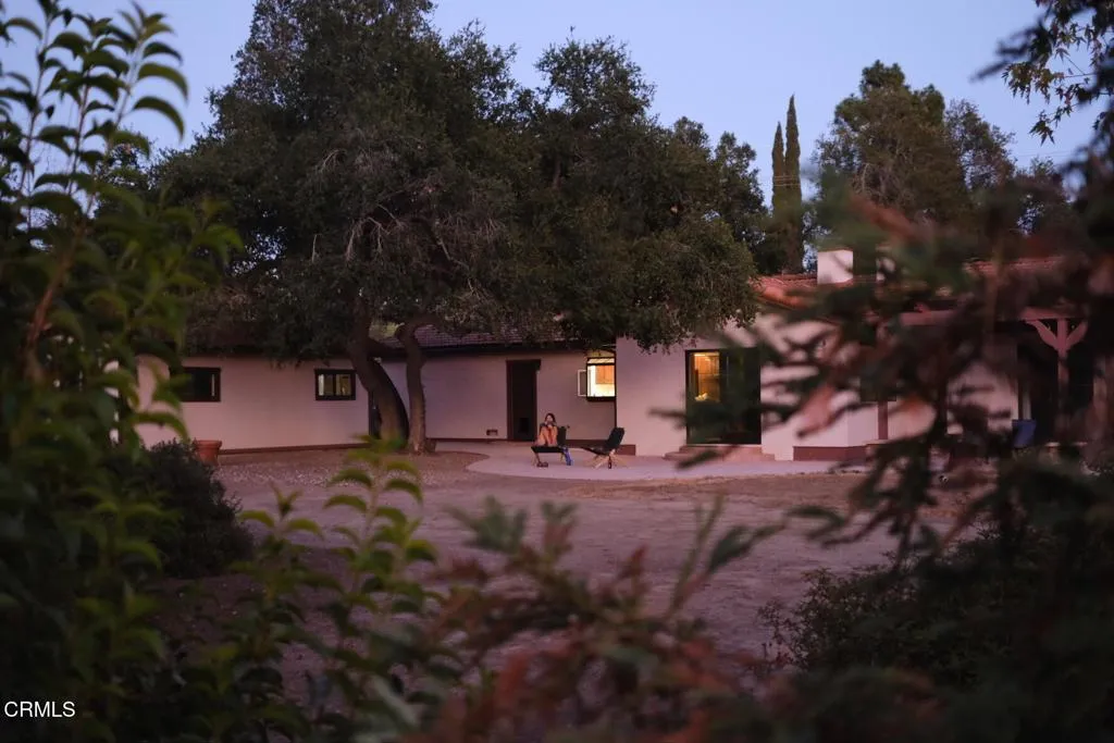 Oak View, California 93022, United States, 3 Bedrooms Bedrooms, ,2 BathroomsBathrooms,Residential,Active,235220