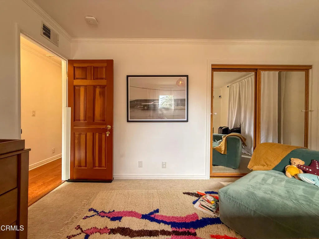 Oak View, California 93022, United States, 3 Bedrooms Bedrooms, ,2 BathroomsBathrooms,Residential,Active,235220