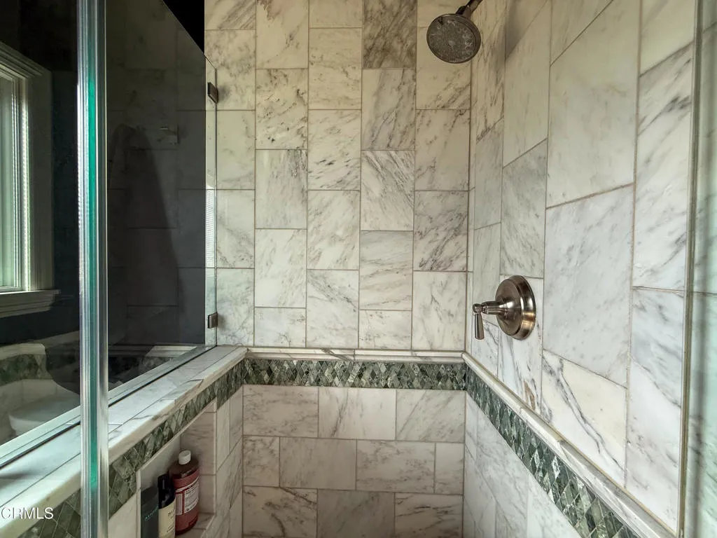 Oak View, California 93022, United States, 3 Bedrooms Bedrooms, ,2 BathroomsBathrooms,Residential,Active,235220