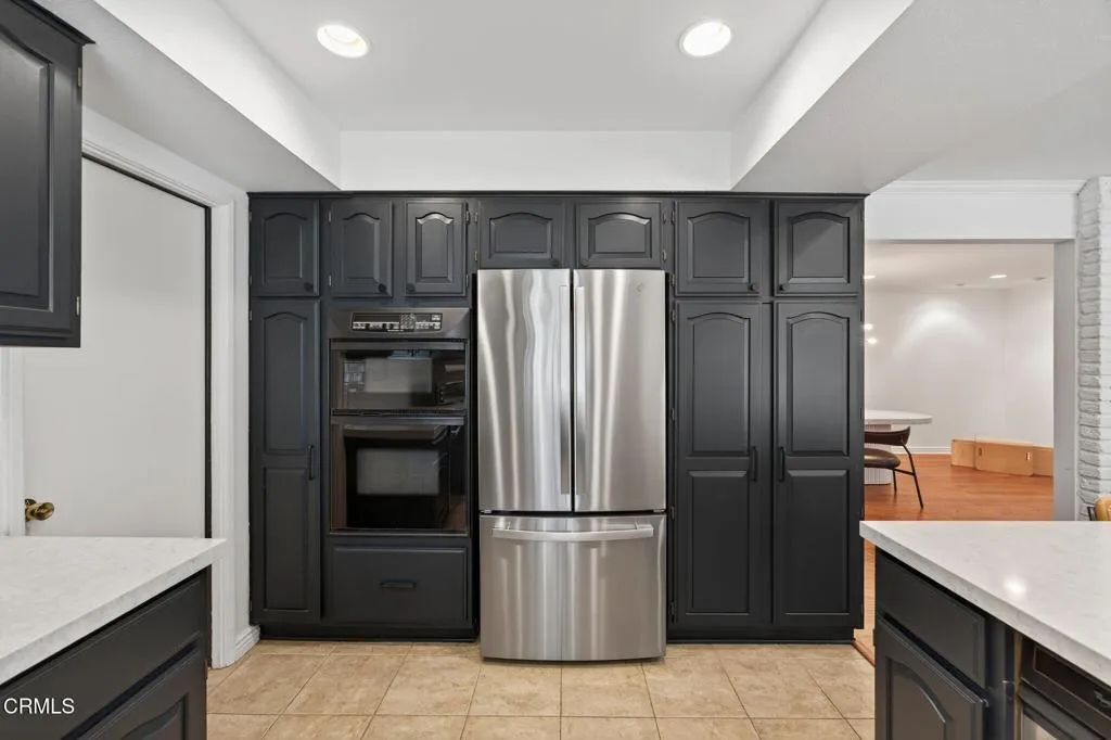 Oak View, California 93022, United States, 3 Bedrooms Bedrooms, ,2 BathroomsBathrooms,Residential,Active,235220