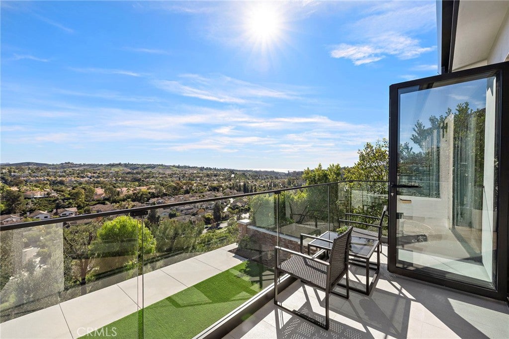 24452 Los Serranos Drive, Laguna Niguel CA 92677 - Photo 17