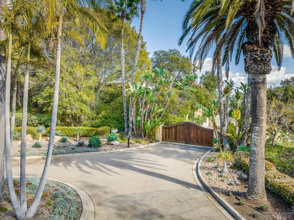 Rancho Santa Fe - Residential