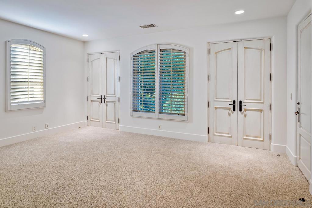 Rancho Santa Fe - Residential