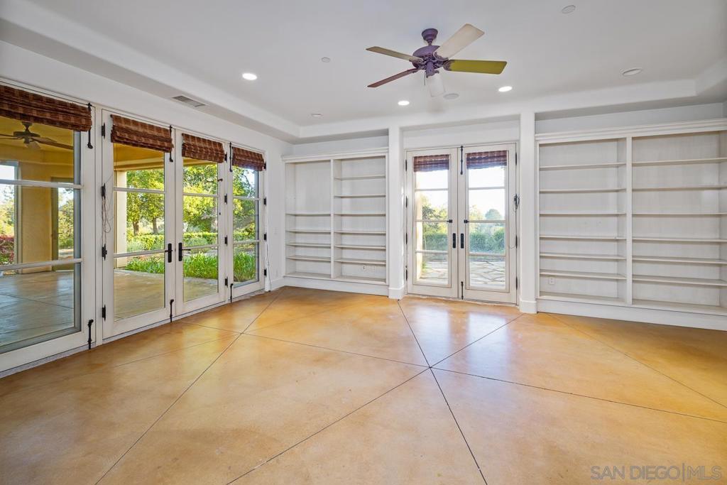 Rancho Santa Fe - Residential