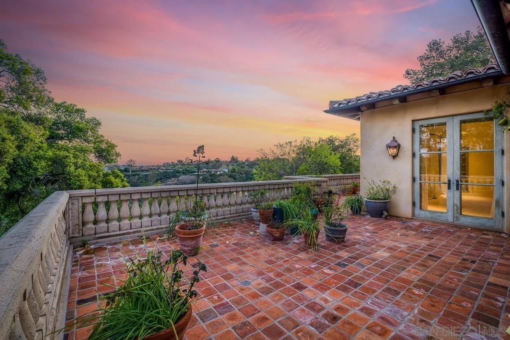 Rancho Santa Fe - Residential