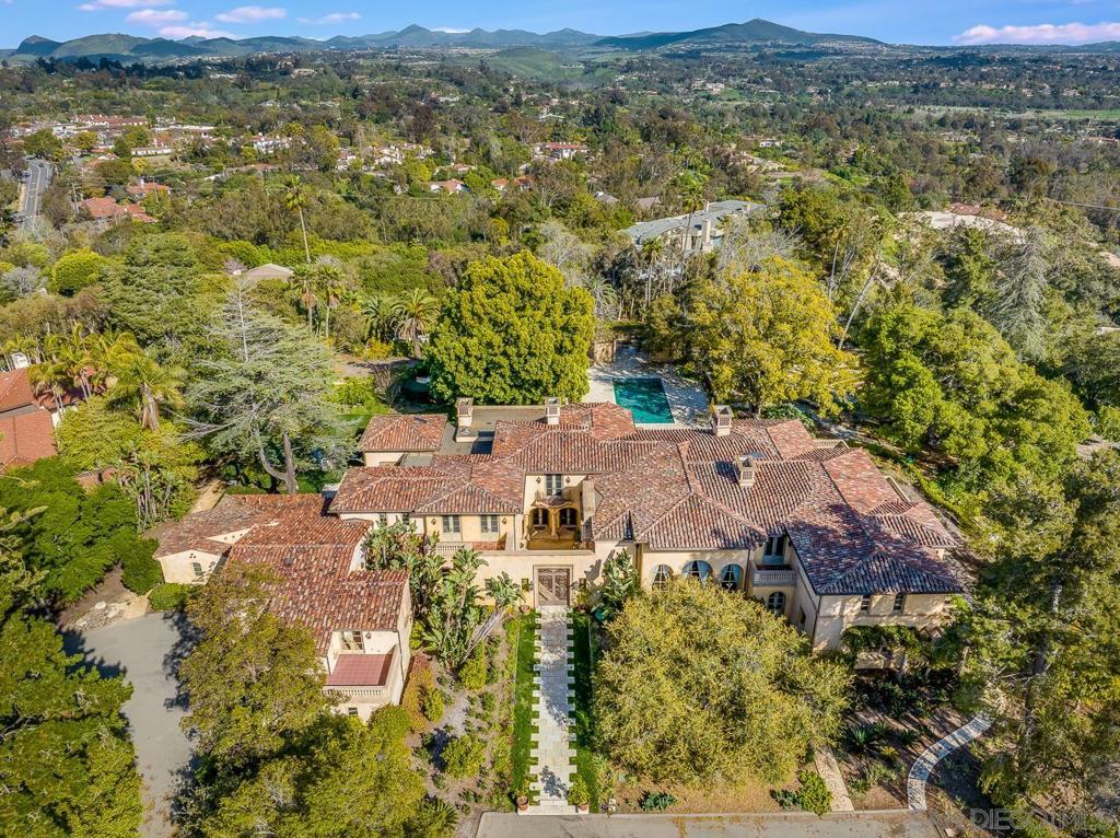 Rancho Santa Fe - Residential