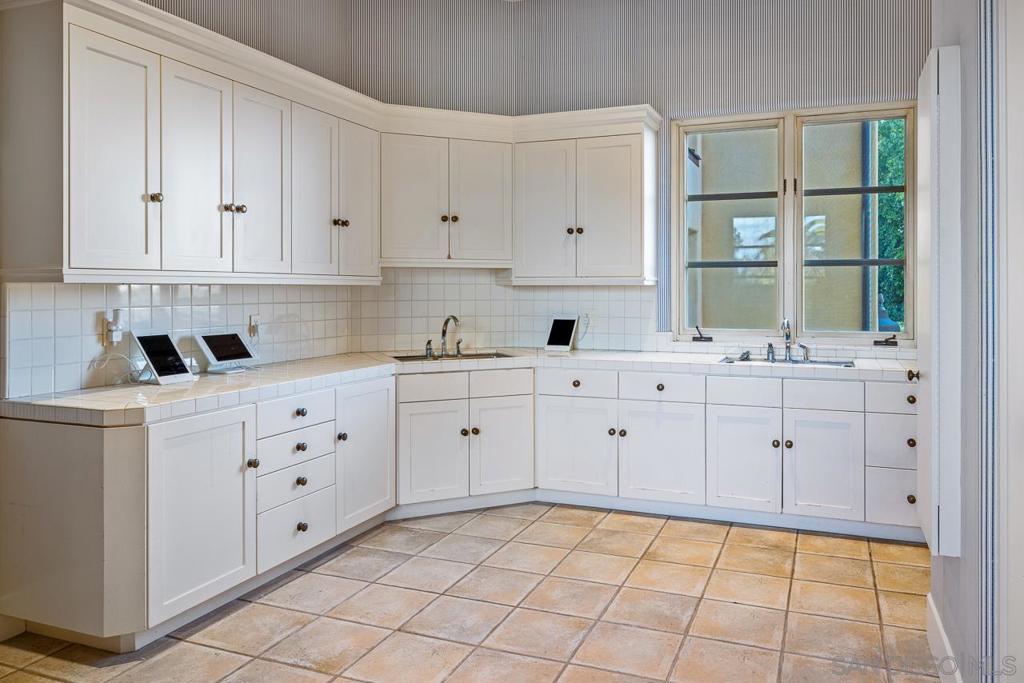 Rancho Santa Fe - Residential