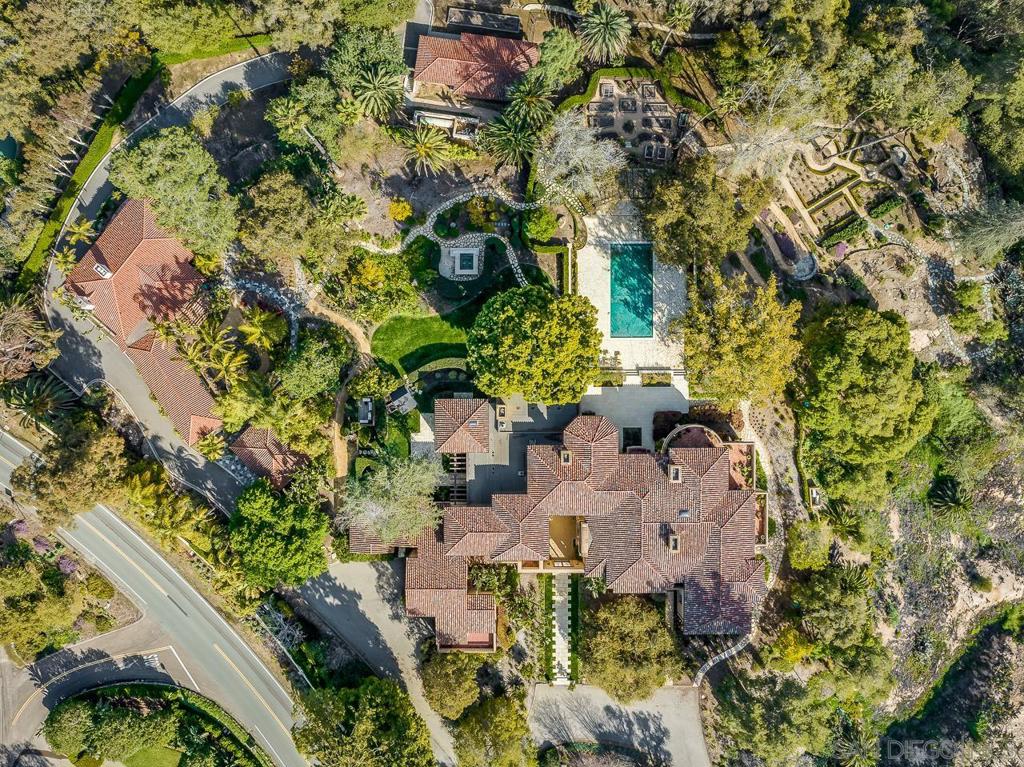 Rancho Santa Fe - Residential