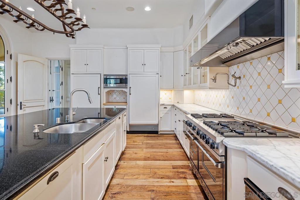 Rancho Santa Fe - Residential