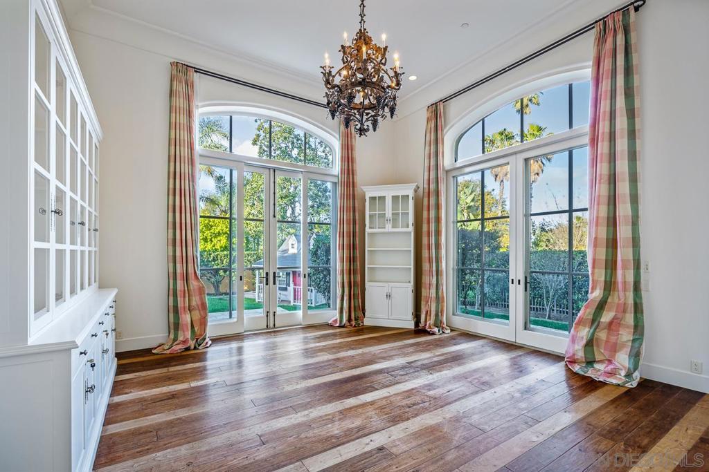 Rancho Santa Fe - Residential