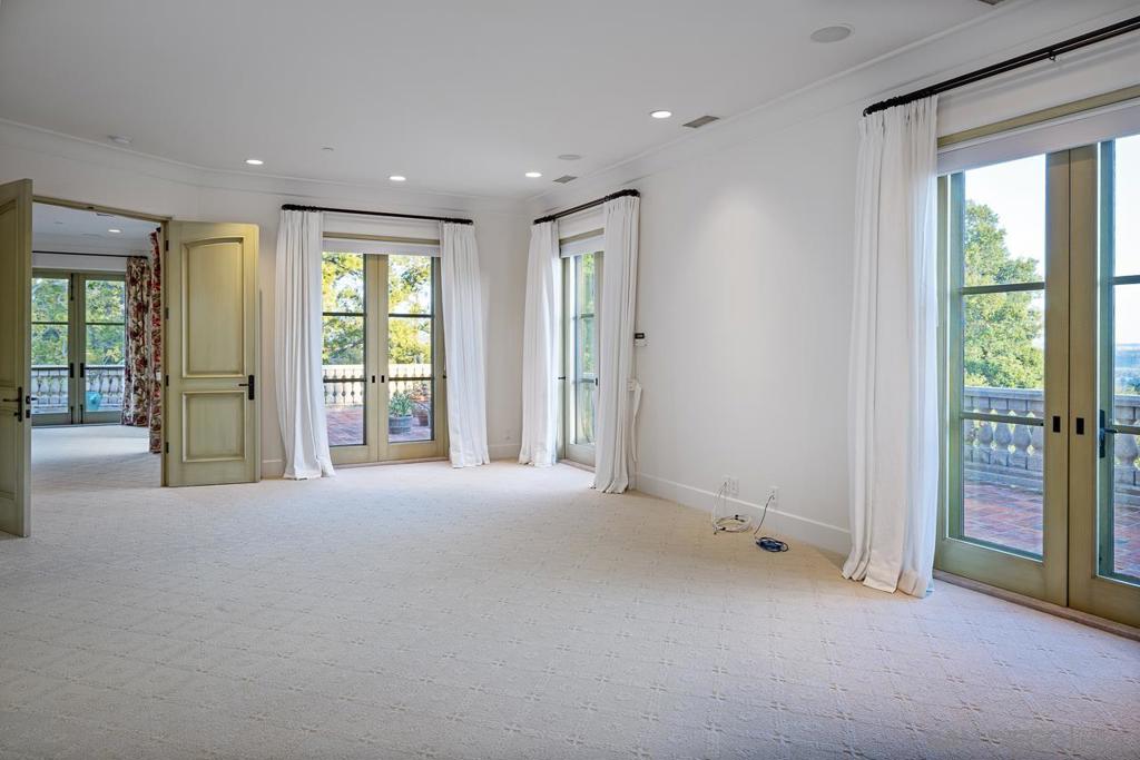 Rancho Santa Fe - Residential