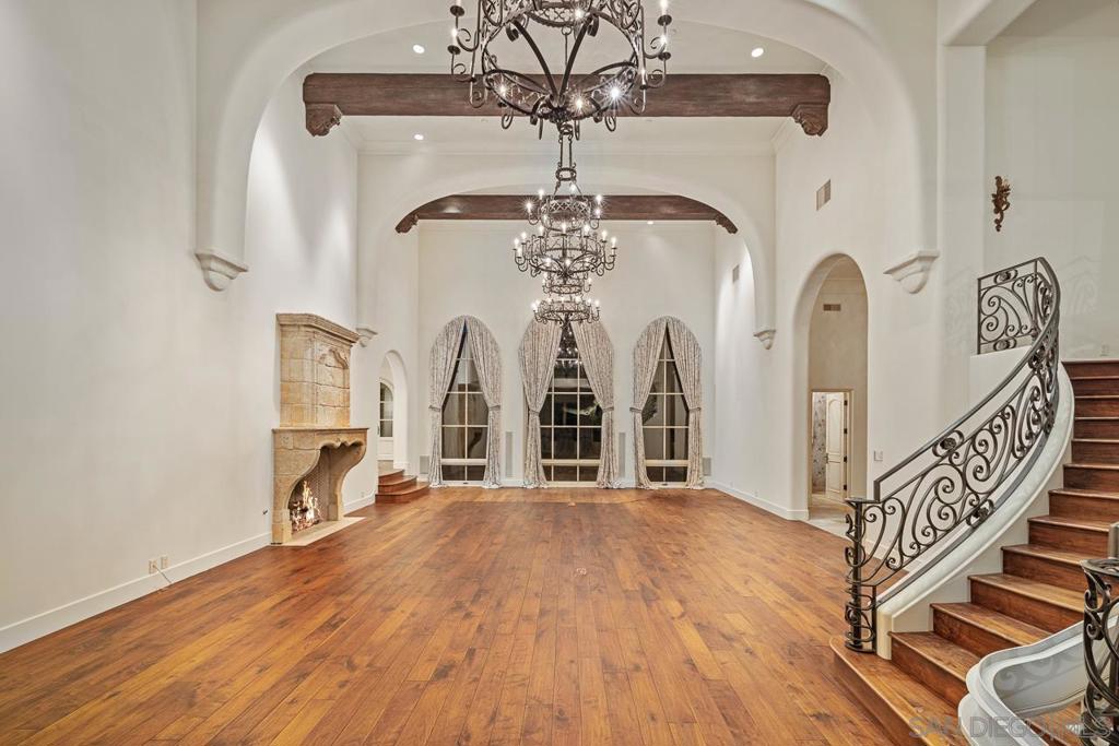 Rancho Santa Fe - Residential