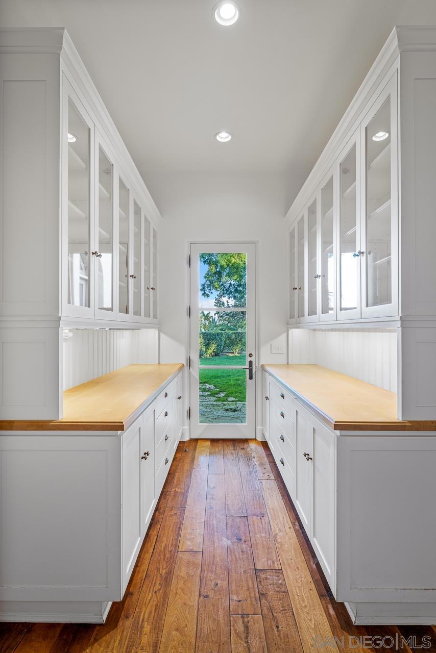 Rancho Santa Fe - Residential