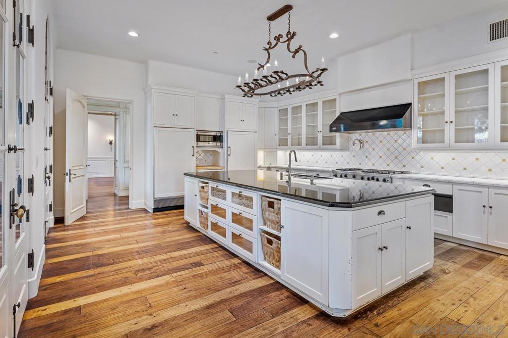 Rancho Santa Fe - Residential