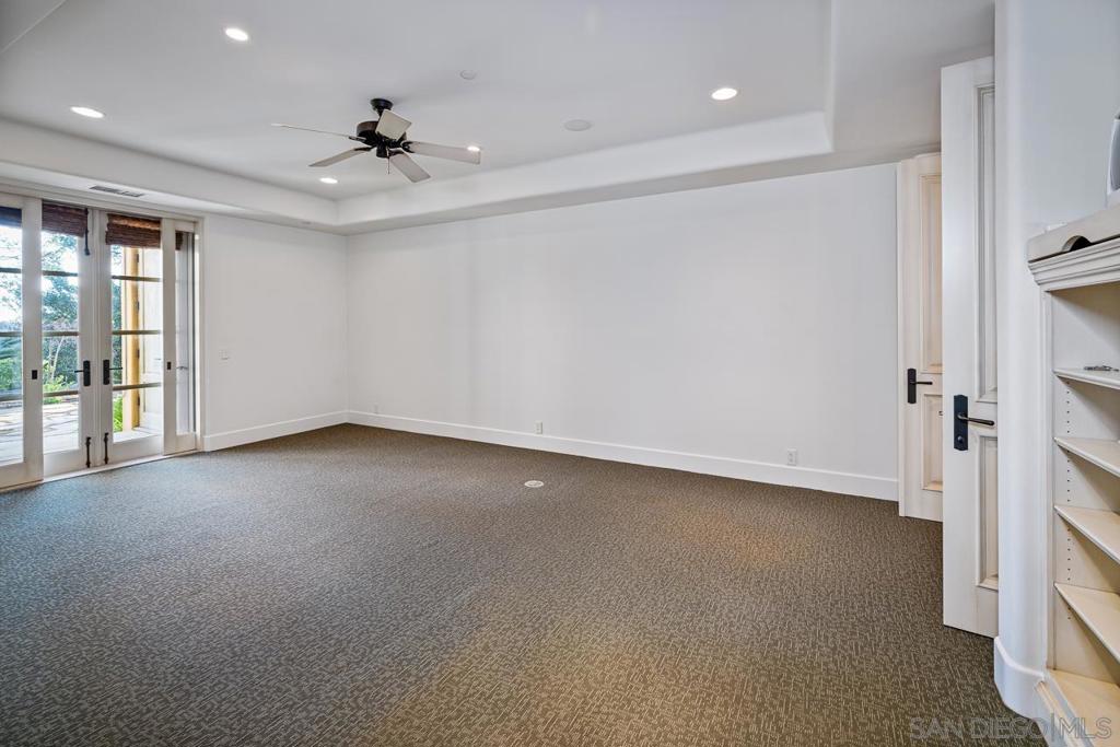 Rancho Santa Fe - Residential