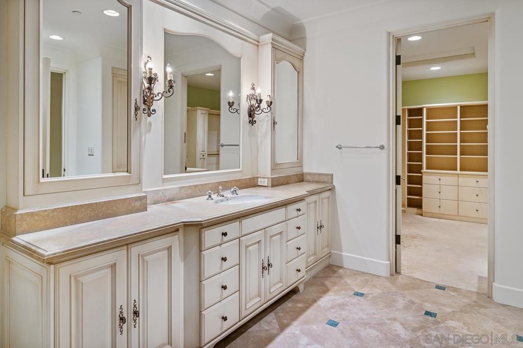 Rancho Santa Fe - Residential