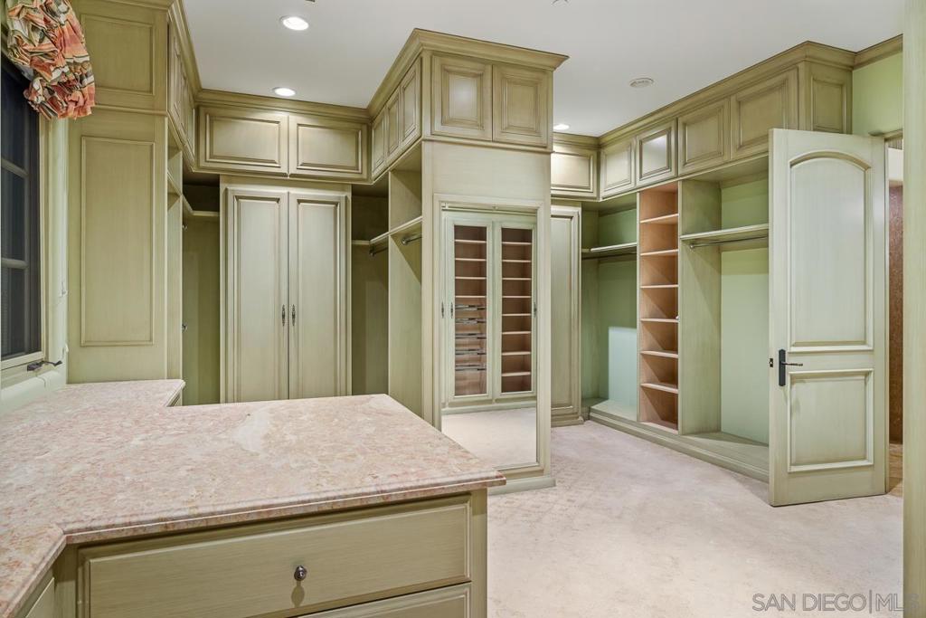 Rancho Santa Fe - Residential