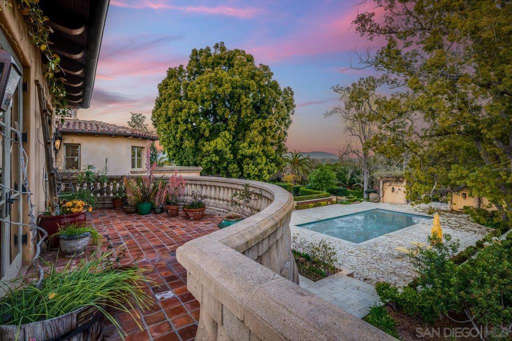 Rancho Santa Fe - Residential