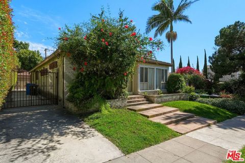 Photo of 10308 Keswick Avenue, Los Angeles, CA 90064 (MLS # 26700789)