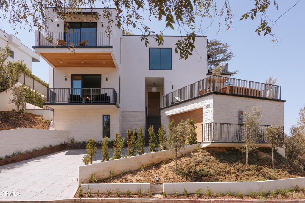3499 Wonder View Drive